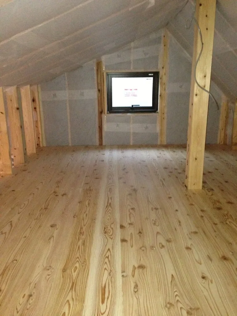 セルロースファイバーの断熱材の特長　　～愛知県安城市の自然素材を使った注文住宅なら「ツクヨミクリエート」